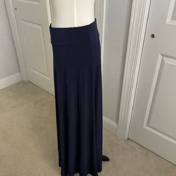 Veronicam Long Blue Maxi Stretchy Flowy Skirt Size Large - Picture 2 of 6